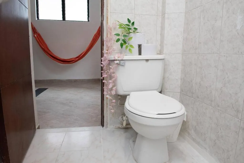 Apartamento Pleasant House 20 People In Laureles Medellín Colombia